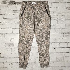 Urban Man Men's Camo Joggers